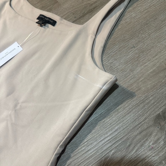 NWT Banana Republic Light Tan Bodysuit size L 😻 - Picture 6 of 7